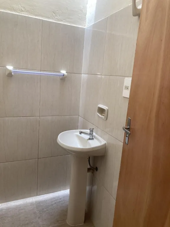 Alquilo coqueto duplex a estrenar en Itauguá — foto 3