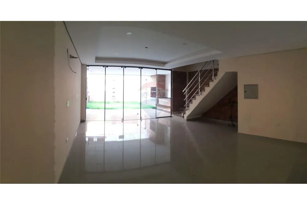 VENDO DUPLEX A ESTRENAR EN LAMBARÉ — foto 2