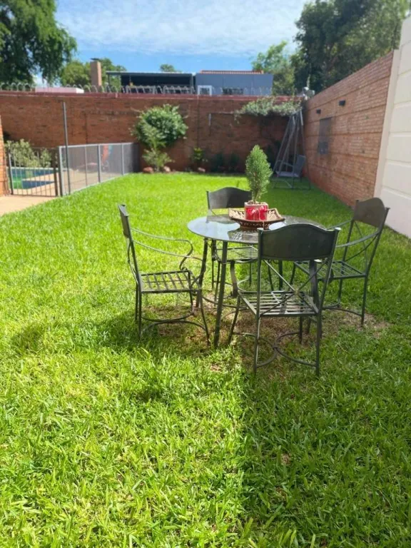 Hermosa residencia en la mejor zona de Luque. — foto 3