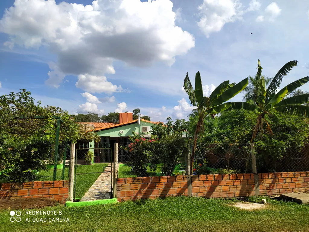 Vendo casa con amplio jardín en Limpio — foto 2