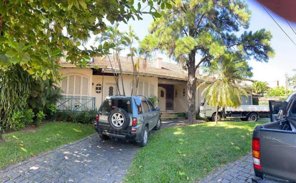 CASA EN ZONA RESIDENCIAL TRINIDAD. — foto 3