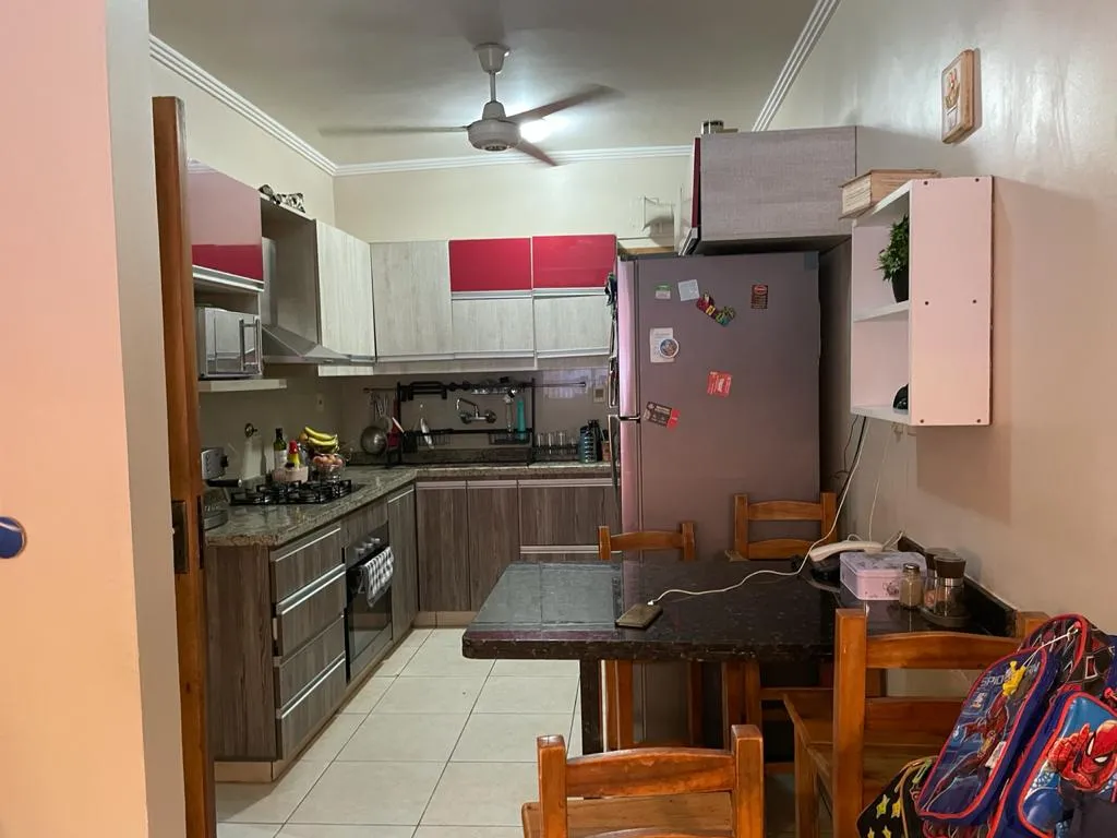 VENDO - Sajonia - a dos cuadras de carlos Antonio Lopez — foto 3