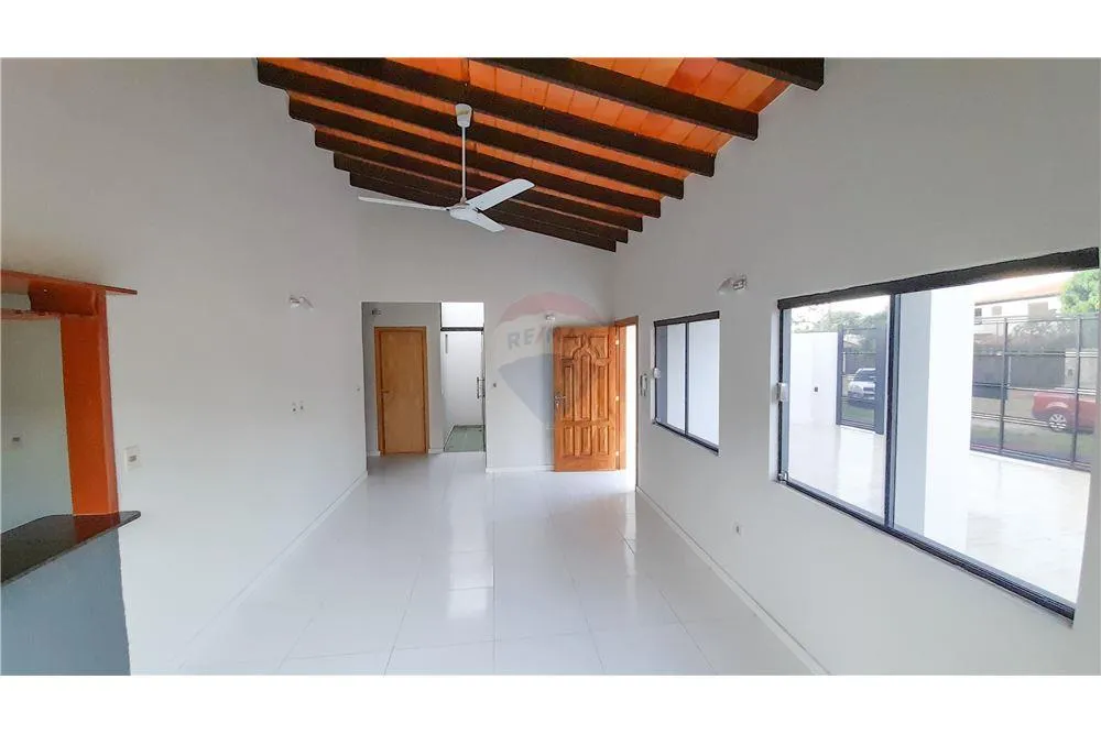 DUPLEX CON PATIO - A ESTRENAR EN LAMBARE — foto 2