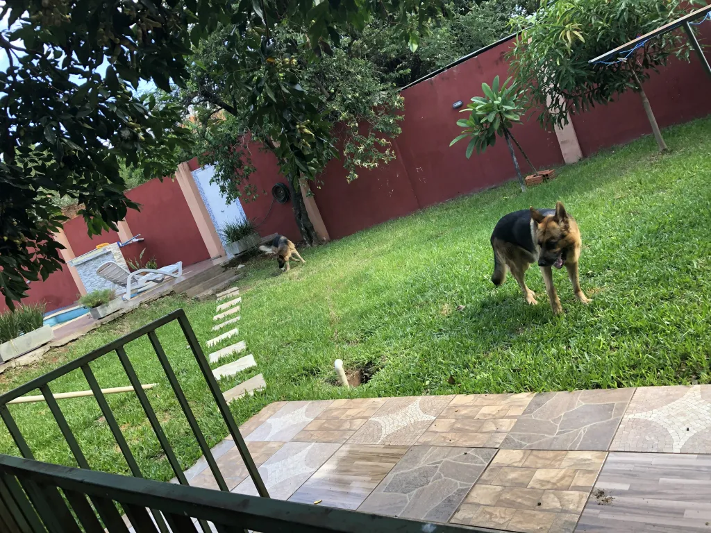 Vendo Casa Fernando de La Mora - Sobre 11, -Ubicacion Privilegiada- FINANCIO — foto 3