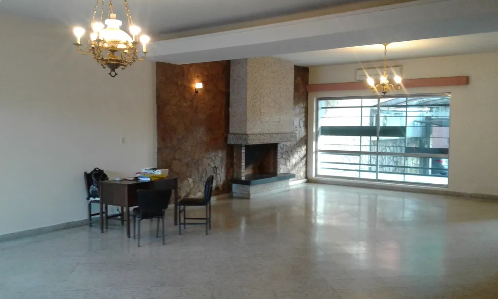 Vendo propiedad zona Colegio Internacional — foto 3