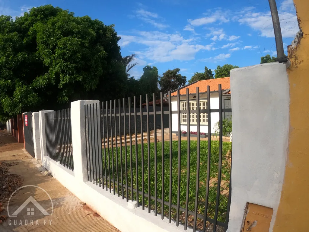 ¡REMATO hermosa propiedad en la ciudad de Luque! No te pierdas esta oportunidad! — foto 2