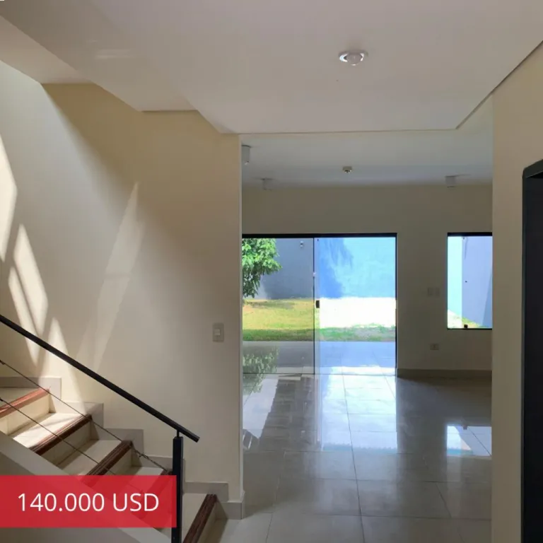 VENDO DUPLEX DE 3 DORMITORIOS EN LAMBARE - ZONA CENTURY PLAZA — foto 2