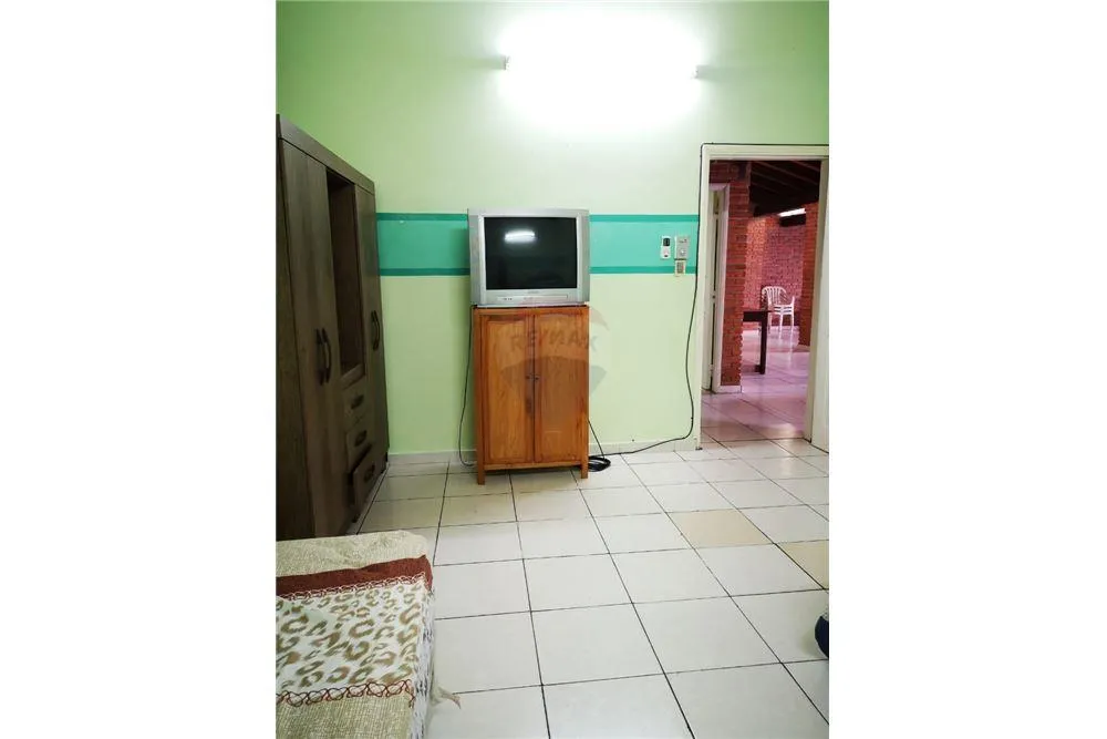 VENDO CASA EN ESQUINA SAN BERNARDINO — foto 2