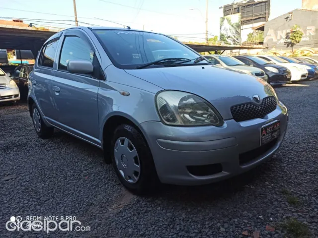 Toyota Vitz 2002 - foto 2