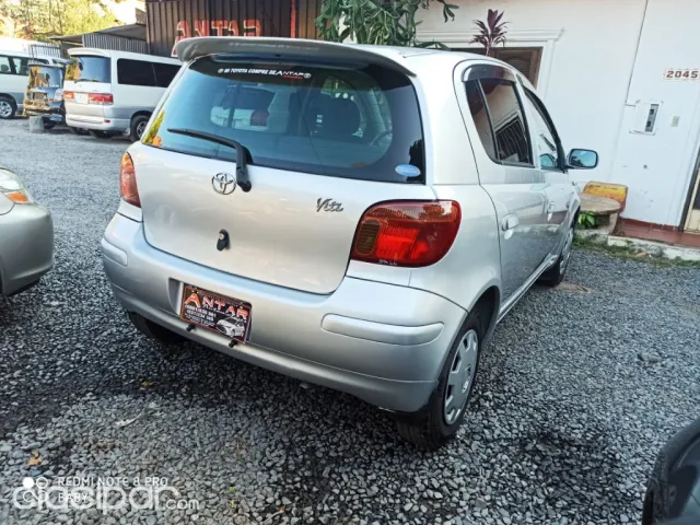 Toyota Vitz 2002 — foto 5