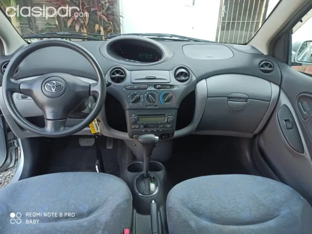 Toyota Vitz 2002 - foto 8