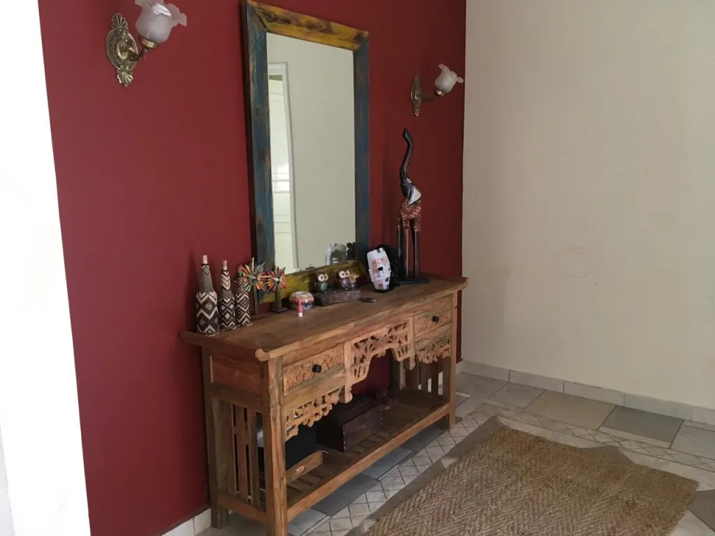 VENDO AMPLIA RESIDENCIA A PASOS DE UNIVERSIDAD CATOLICA — foto 2