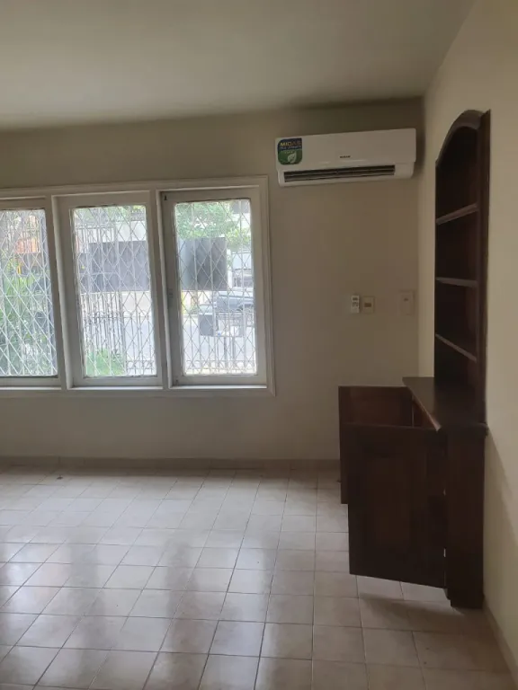 ALQUILO HERMOSO DUPLEX EN LAS MERCEDES — foto 2