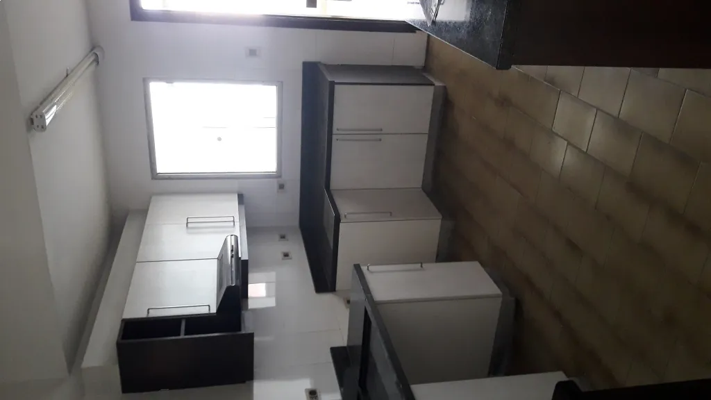 Departamento de 3 dormitorios sobre Plaza Uruguaya — foto 2