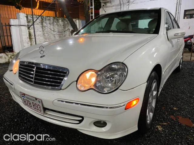 Mercedes-Benz Año 2005 — foto 2