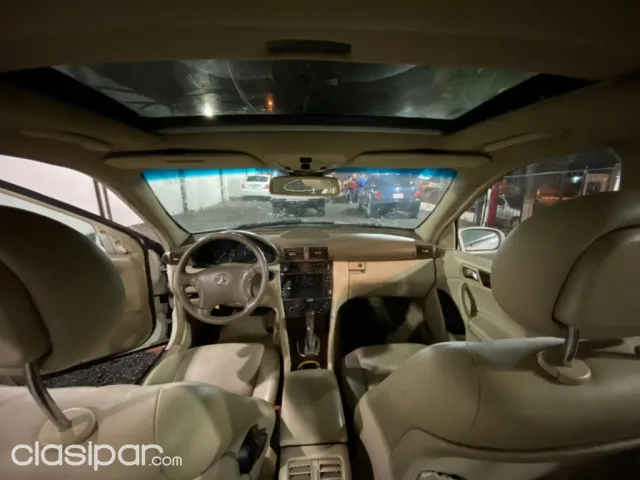 Mercedes-Benz Año 2005 — foto 7