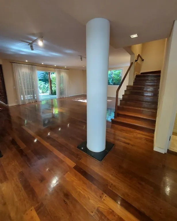 VENDO CASA EN BARRIO CERRADO. Cod LG — foto 2