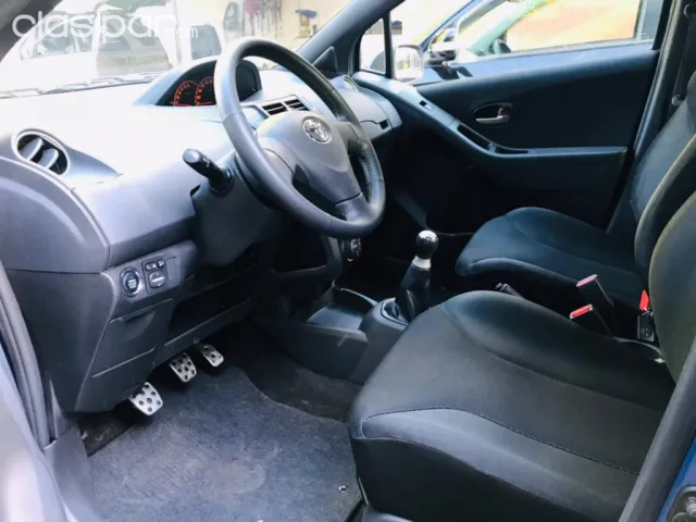 Toyota Vitz 2009 — foto 8