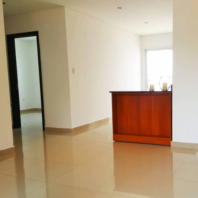 VENDO CASA EN CONDOMINIO EN LUQUE MORACUE COD 3589 — foto 2