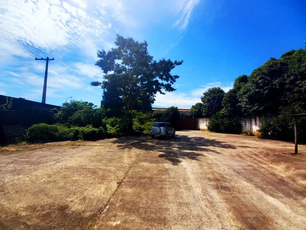 VENTA DE TERRENO CON CONSTRUCCIÓN EN SAN LORENZO — foto 2