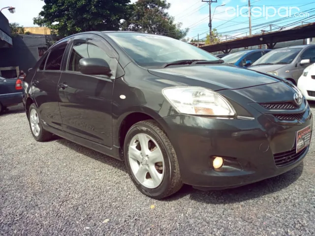 Toyota Belta 2007 - foto 2