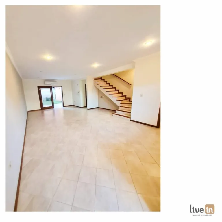 VENDO AMPLIO DUPLEX EN BARRIO GOETHE — foto 2