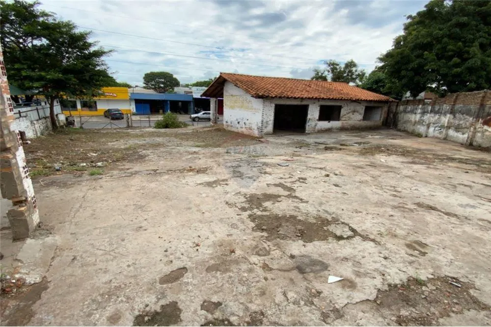 VENDO TERRENO IMPORTANTE SOBRE AVDA. SANTA TERESA — foto 3