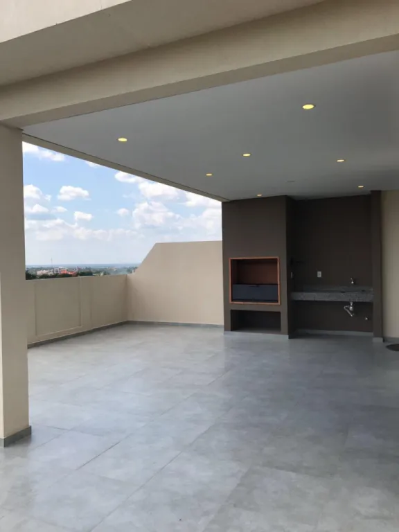 Se alquila amplio penthoause en Villa Morra — foto 3