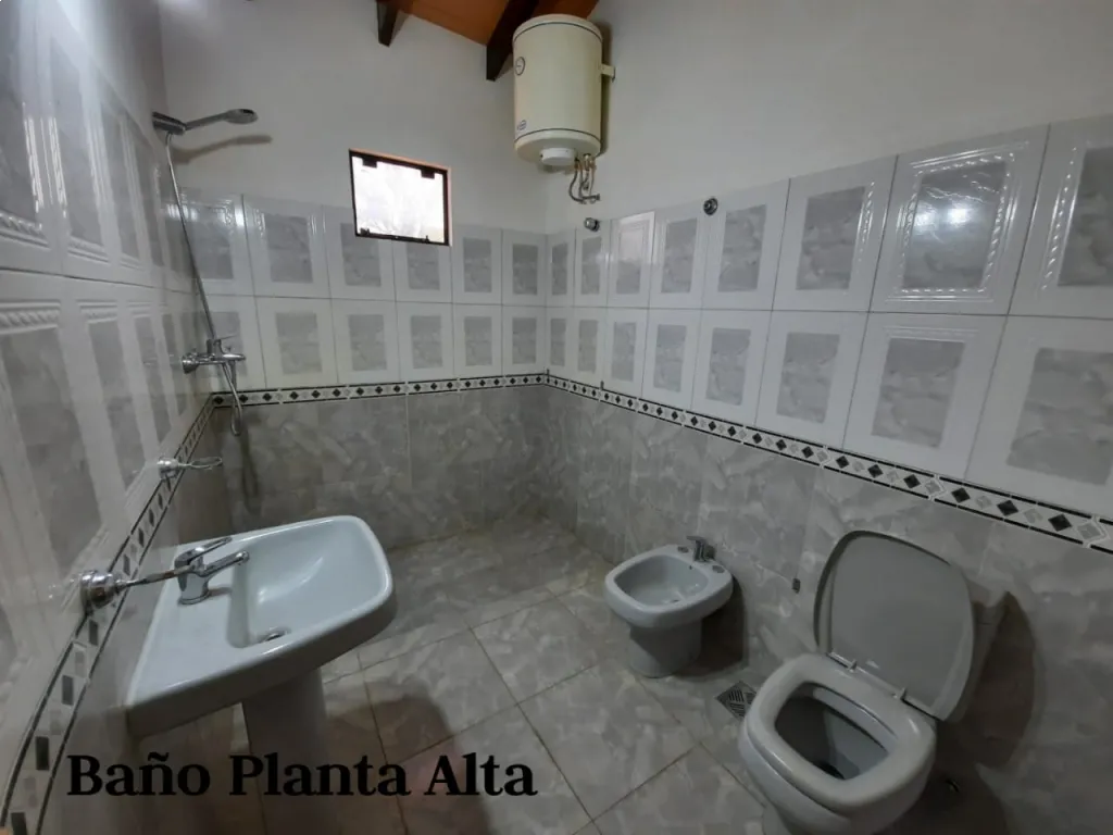 PRECIOSO DUPLEX EN LAMBARE — foto 2