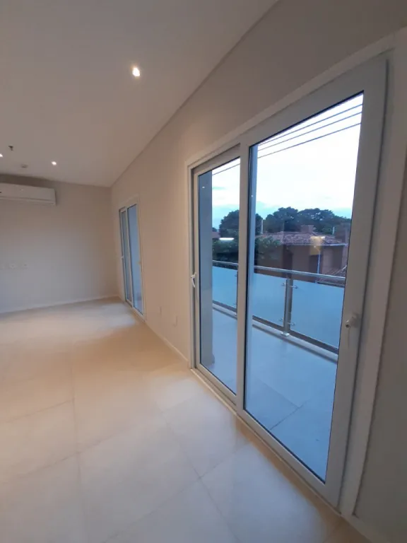Amplio mono ambiente a ESTRENAR en barrio Herrera — foto 2