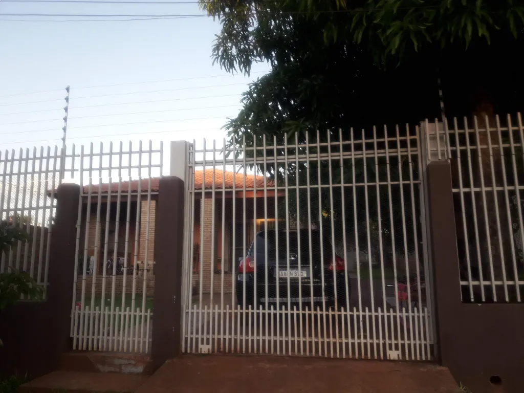 OFERTA - Vendo Casa en Barrio San Miguel de Ciudad del Este — foto 3