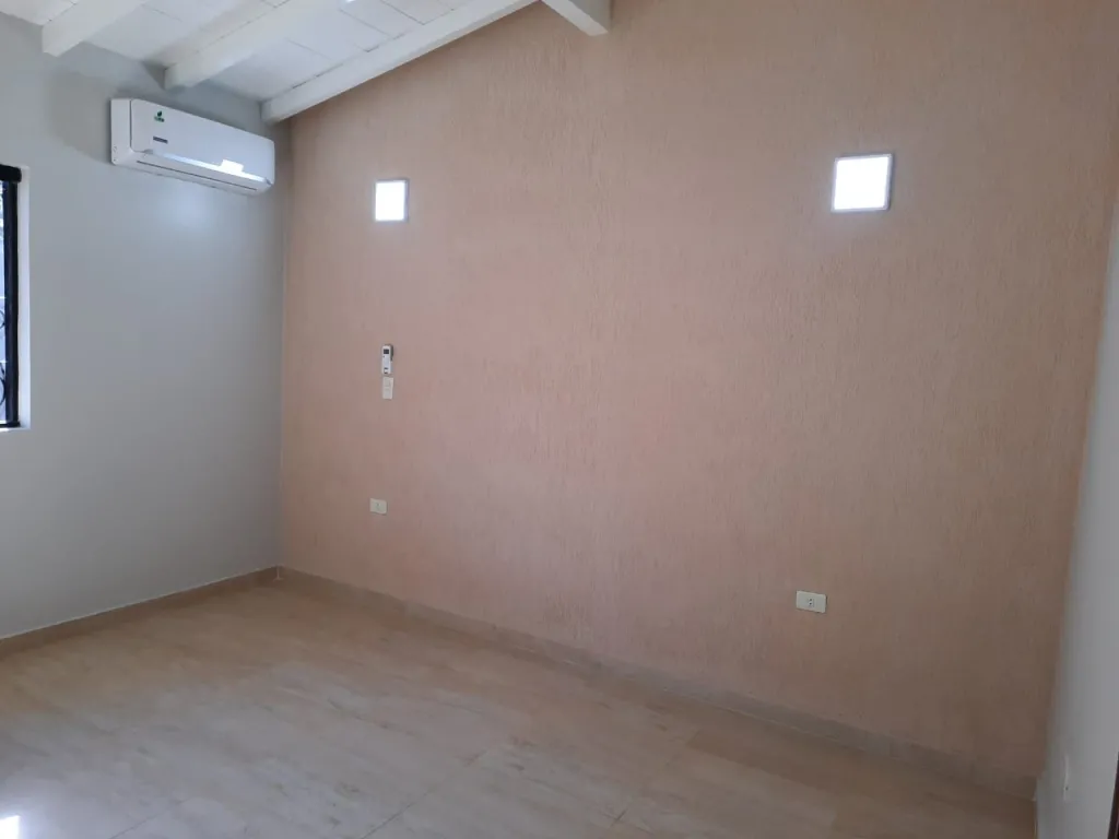 OFERTA REGALO HERMOSA CASA A ESTRENAR A MINUTOS DEL CENTRO Y EL AEROPUERTO — foto 3