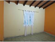 ALQUILO CASA EN AREGUA, CON TODOS LOS SERVICIOS BÁSICOS
