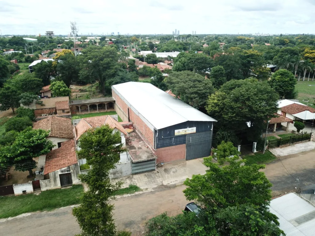 VENDO DEPOSITO ZONA MARIANO ROQUE ALONSO — foto 2