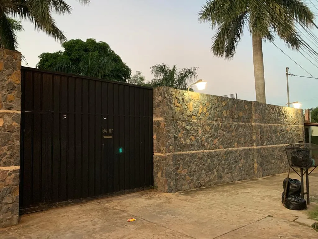 VENDO AMPLIA CASA CON PISCINA EN LAMBARE — foto 3