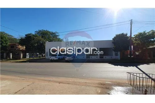 En Venta Amplio Terreno con 4 Locales Comerciales-Laurelty-luque — foto 3