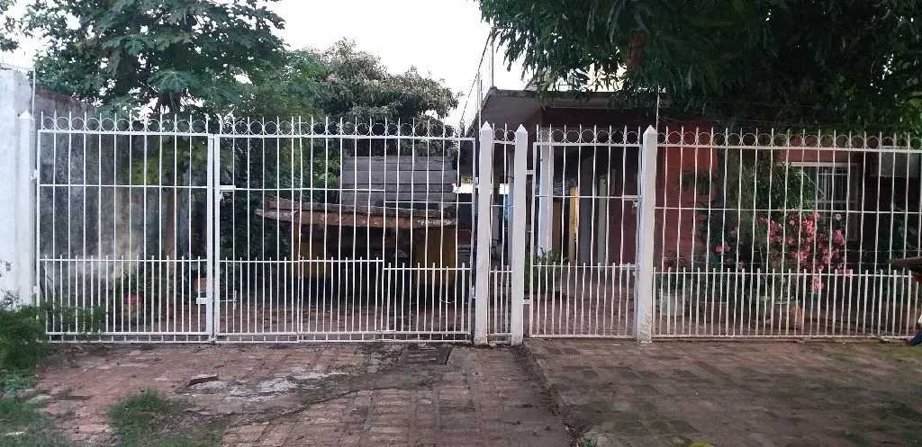Vendo esta casa a refaccionar — foto 3