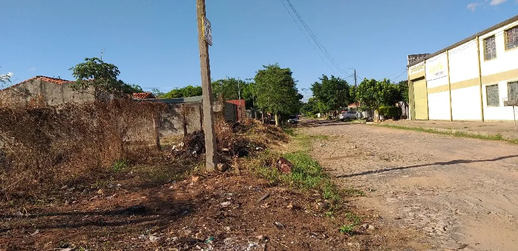 Vendo esta propiedad de 827 m2 — foto 2
