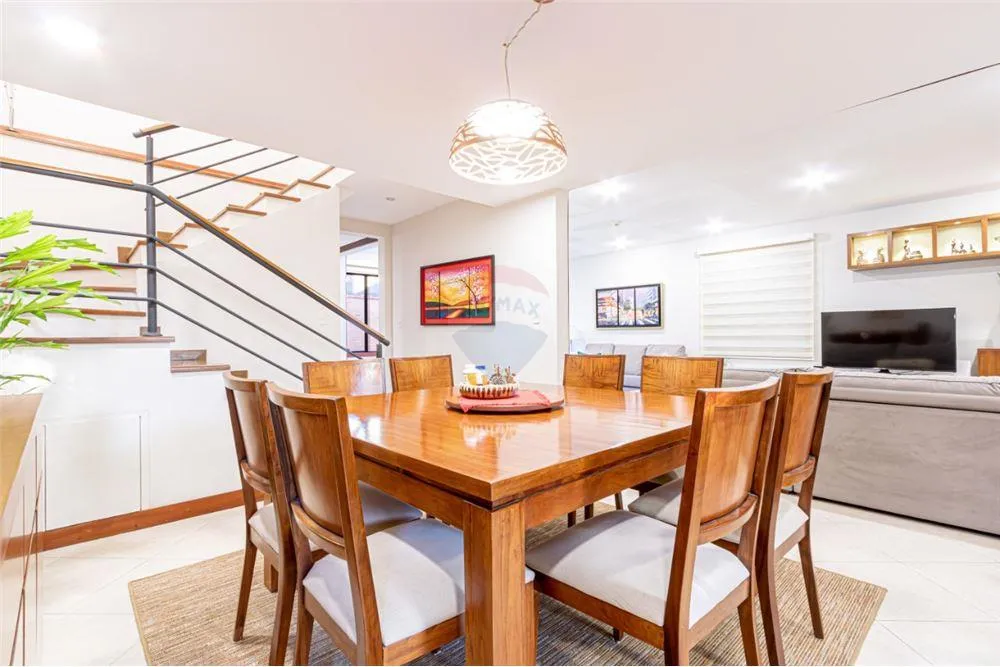 HERMOSA CASA EN CONDOMINIO LA ARBOLEDA — foto 2