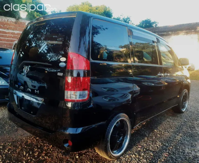 Toyota Noah 2005 — foto 6