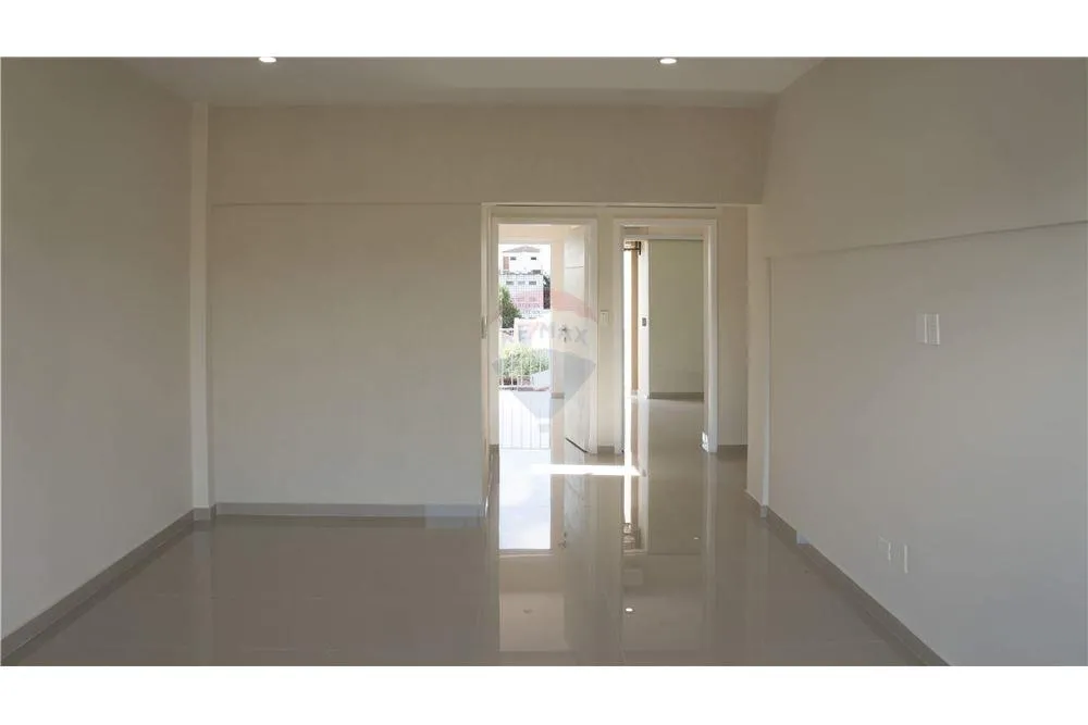 HERMOSO DPTO CENTRICO — foto 3