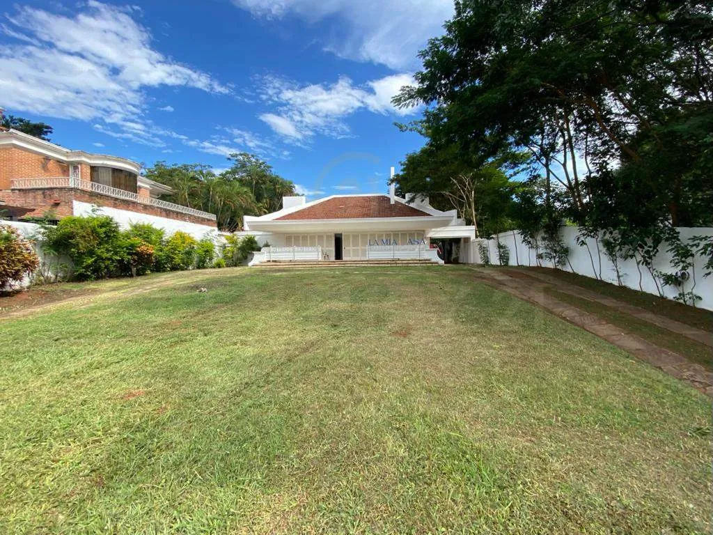 EN VENTA GRAN TERRENO EN BO. MCAL ESTIGARRIBIA. — foto 3
