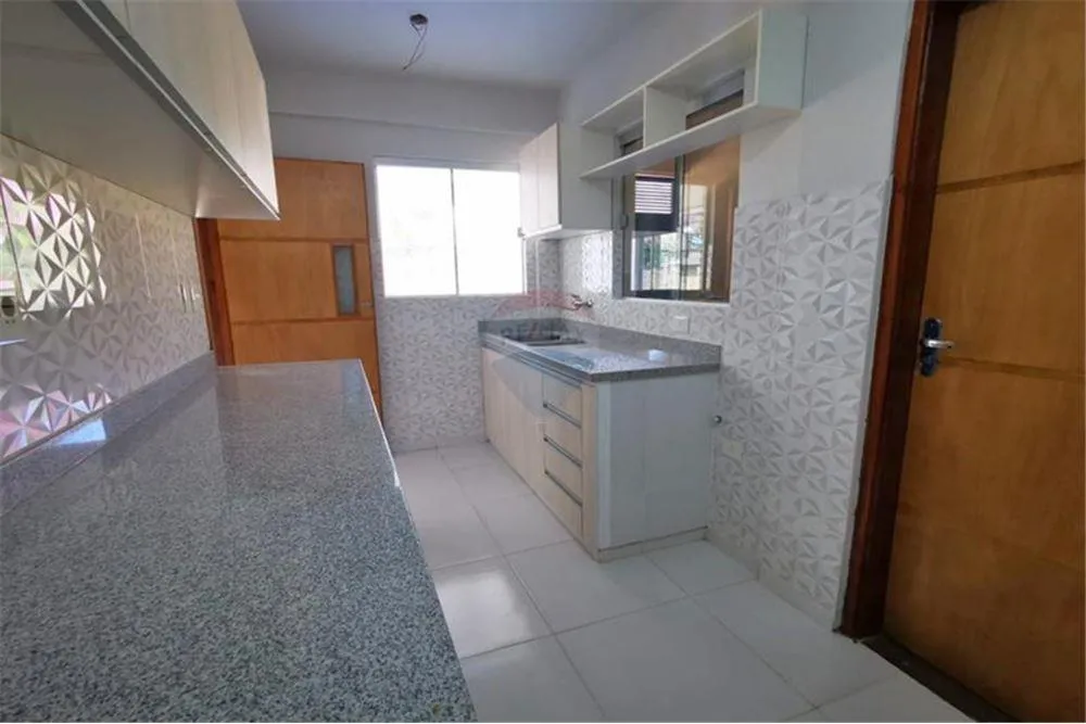 Venta de amplio Dúplex en pozo en Loma Pyta — foto 3