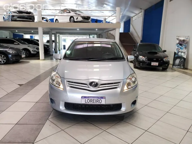 Toyota Auris 2010 — foto 3