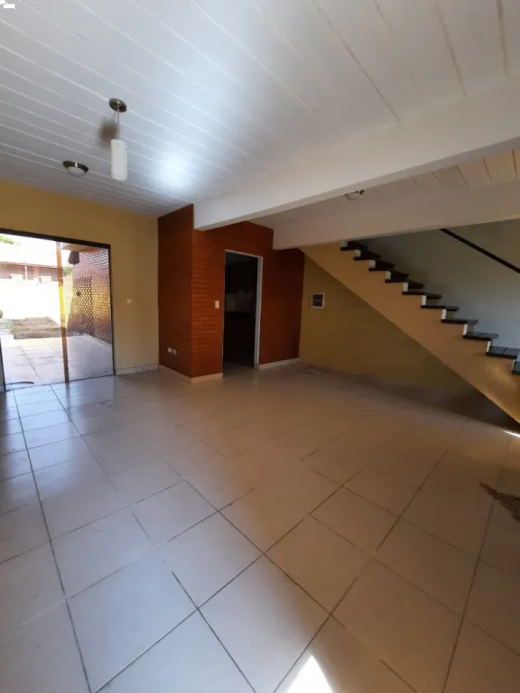 VENDO DUPLEX A ESTRENAR, EN FERNANDO ZONA NORTE A 10 CUDRAS DE MARISCAL LOPEZ — foto 2