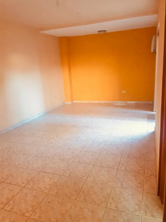 ¡Duplex en oferta! Zona Paseo Cerro Alto Lambaré — foto 2