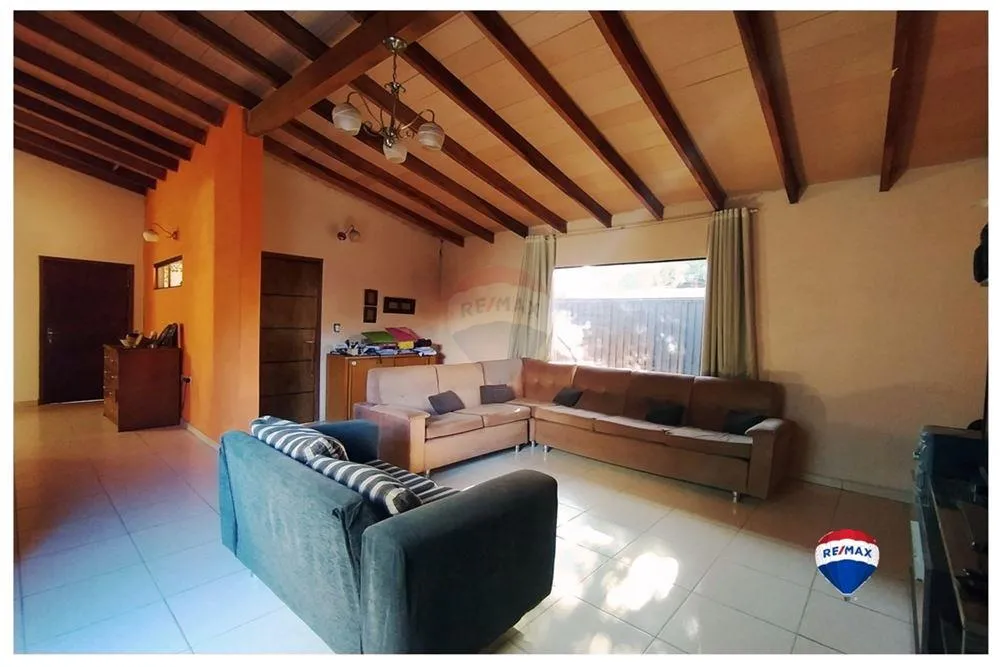 HERMOSA RESIDENCIA EN FERNANDO DE LA MORA Z.NORTE — foto 2