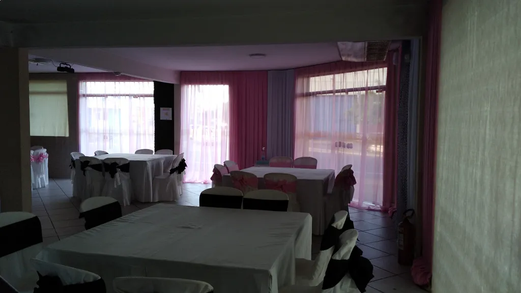 Alquiler de amplio local — foto 2