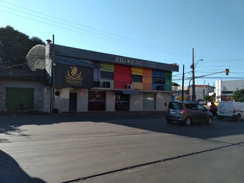 Alquiler de amplio local — foto 3