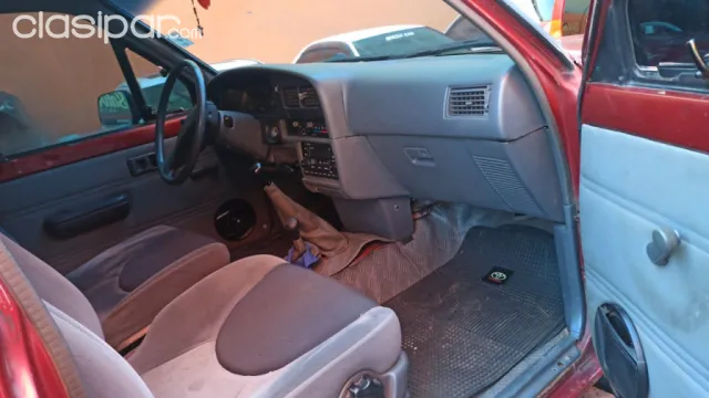 Toyota Hilux 1993 — foto 4